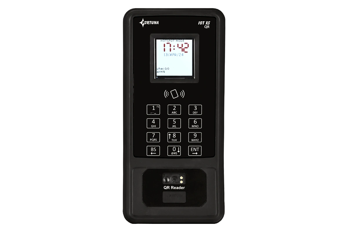 IOT XS QR Front